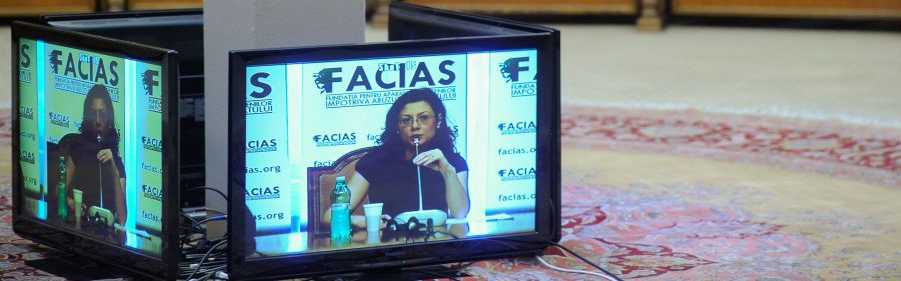 , FACIAS