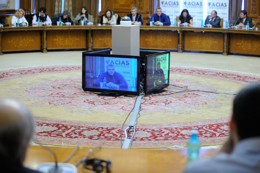 , Interceptările comunicațiilor din Rom&acirc;nia, instrument al siguranței naționale., FACIAS