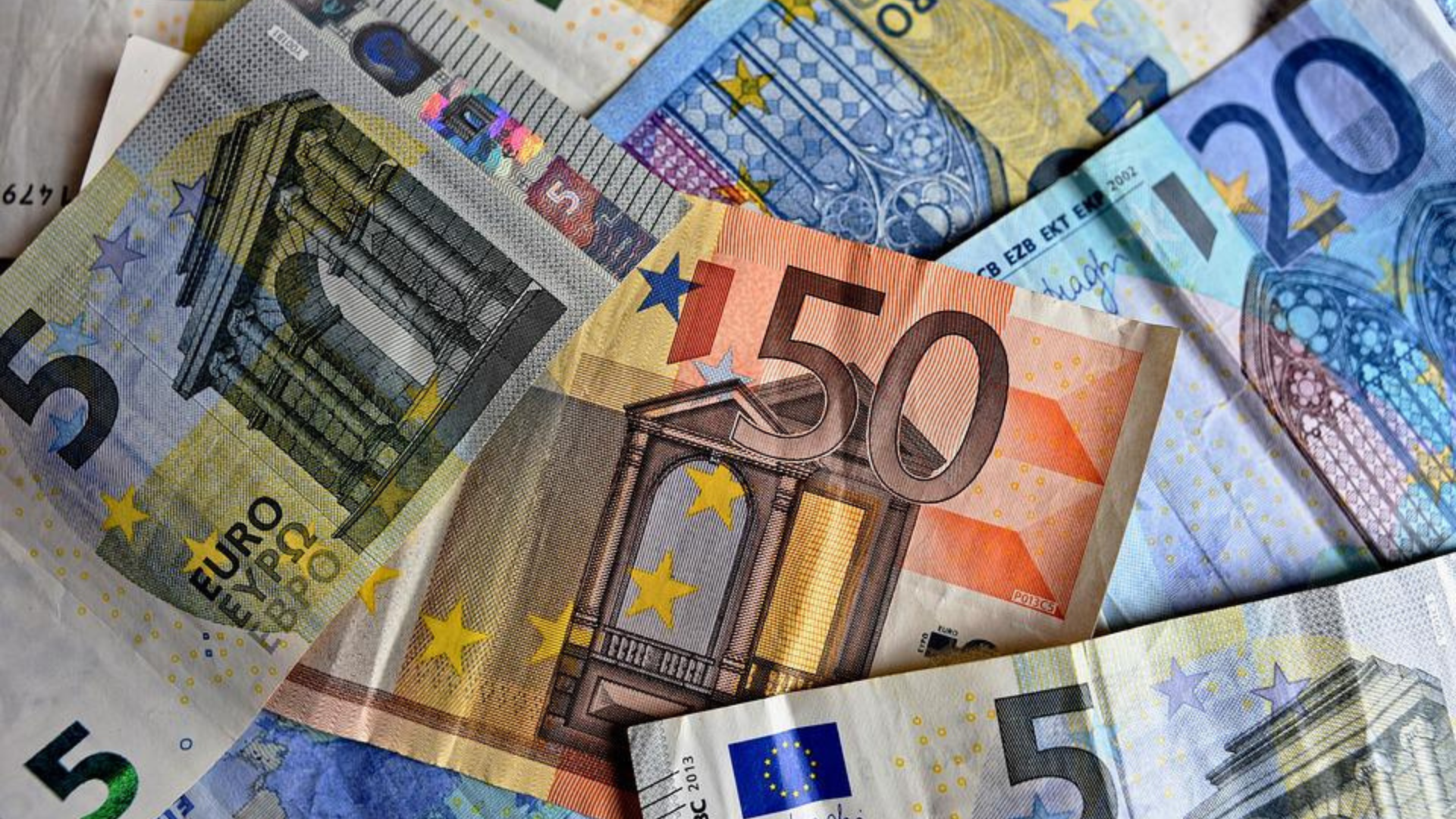 , Avertisment FACIAS: Rom&acirc;nia pierde 2 miliarde de euro din PNRR! Acum riscă să piardă și banii pentru construirea creșelor, FACIAS