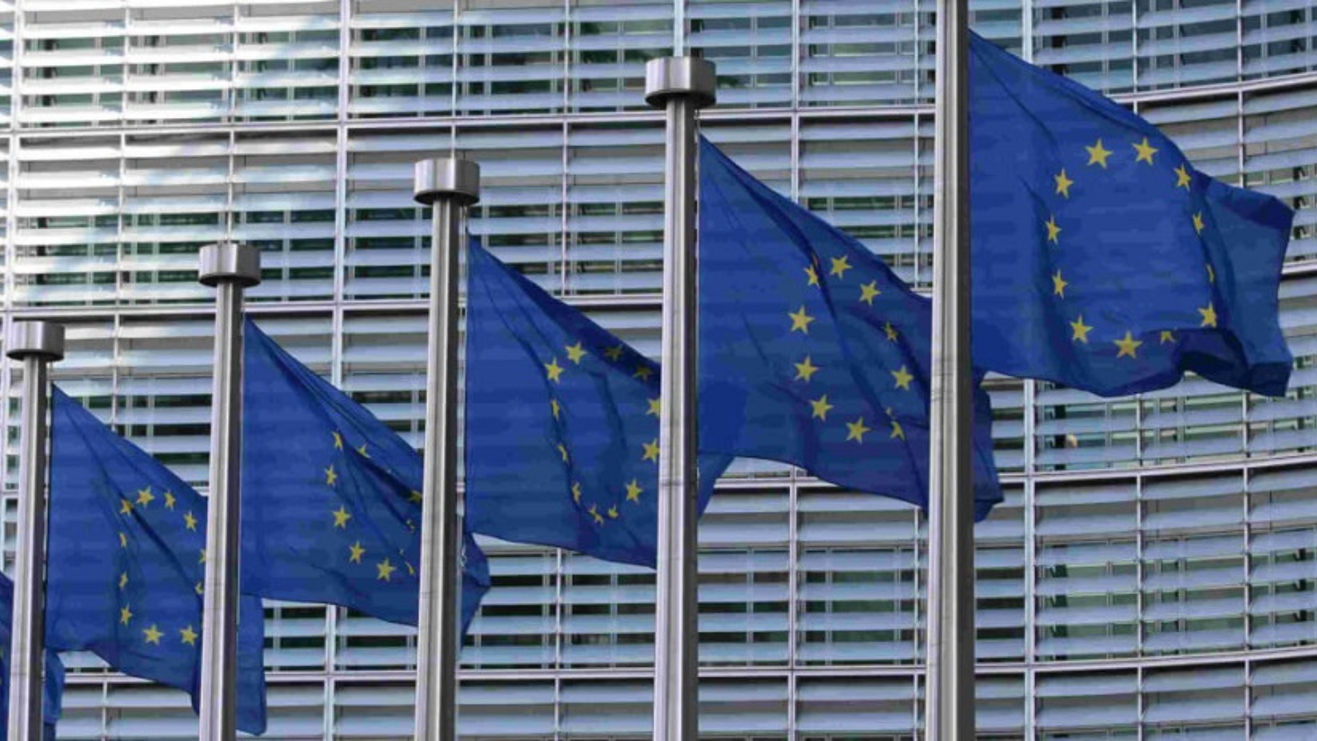 , Directiva UE 2019/2.161 a fost transpusă &icirc;n legislația internă, cu doi ani &icirc;nt&acirc;rziere. Cine răspunde pentru neimplementarea altor zeci de directive pentru care vom plăti amenzi?, FACIAS