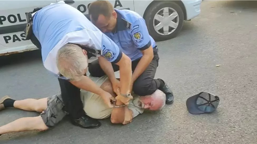 , FACIAS a cerut procurorilor să ancheteze purtarea abuzivă a celor doi polițiști locali din Pașcani, FACIAS