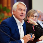 , Reforma companiilor de stat poate aduce bugetului 10 miliarde de euro și transforma statul din &bdquo;prost administrator&rdquo; &icirc;n &bdquo;administrator performant&rdquo;, FACIAS